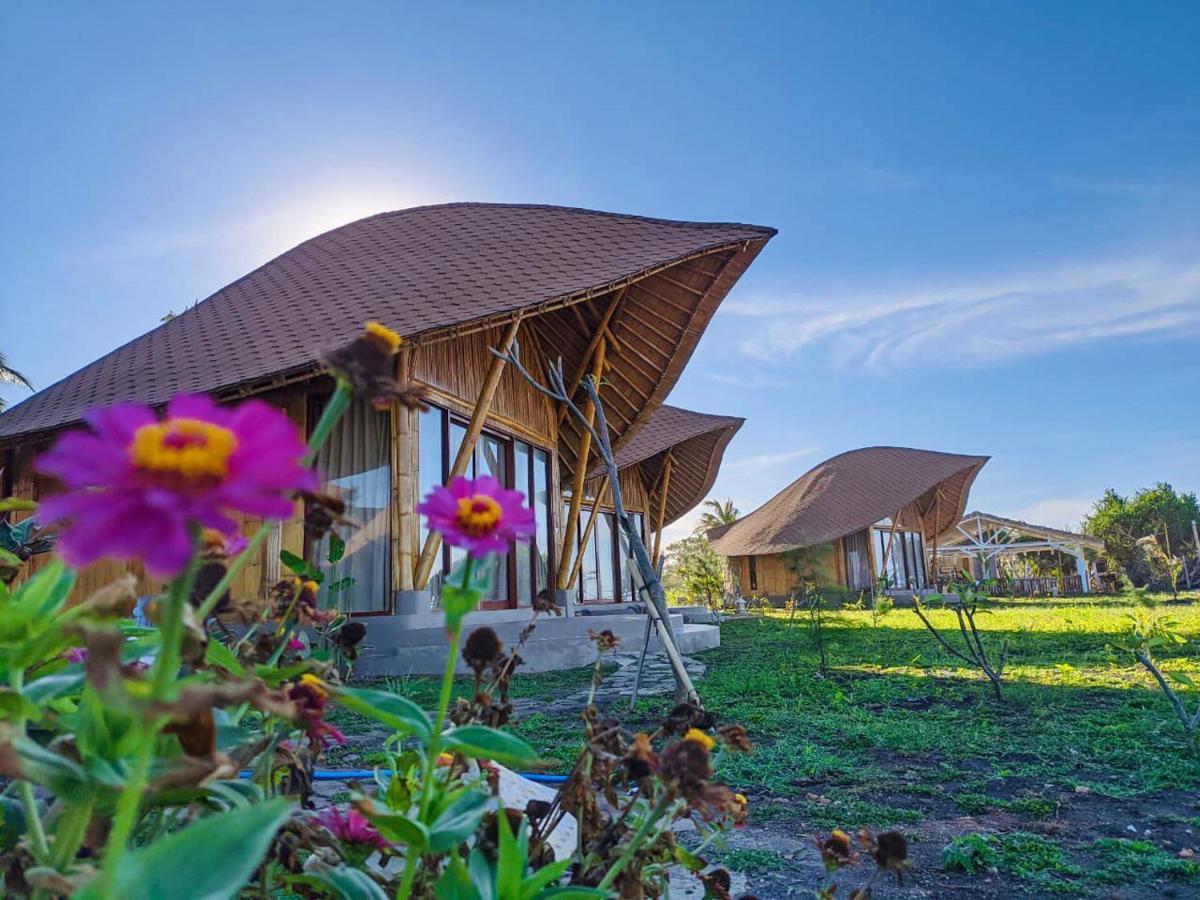 Tanoma Sumba Hotel Maujawa Exterior photo