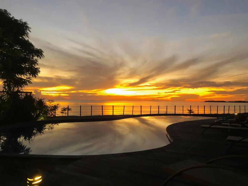 Tanoma Sumba Hotel Maujawa Exterior photo